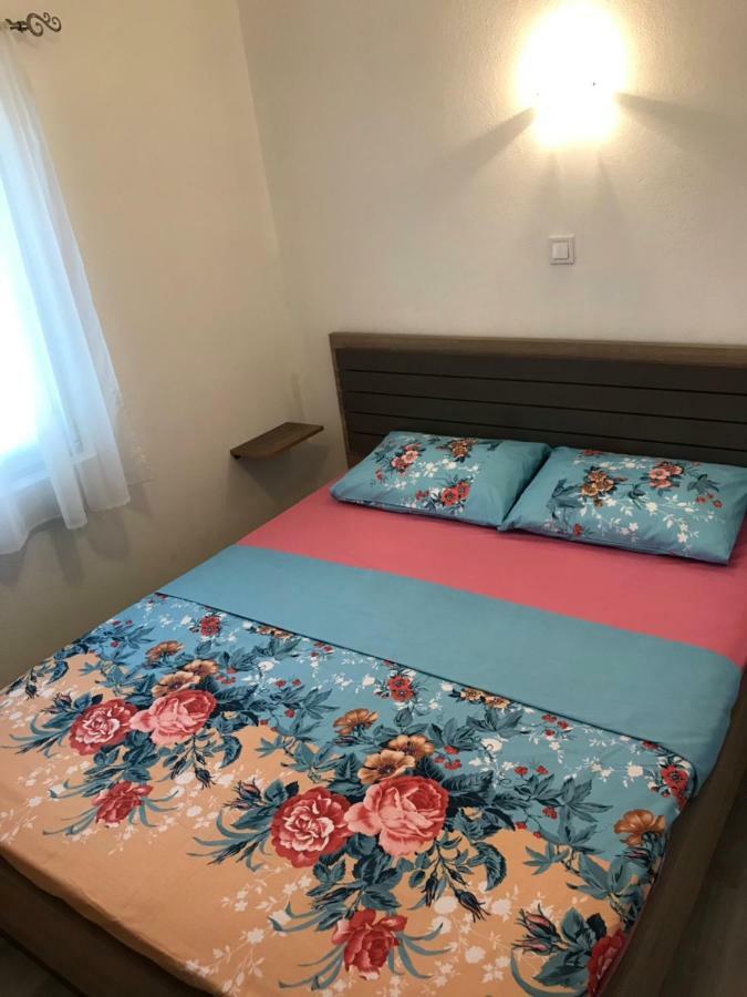 Apartman Djordje 1 Apartamento Budva Exterior foto